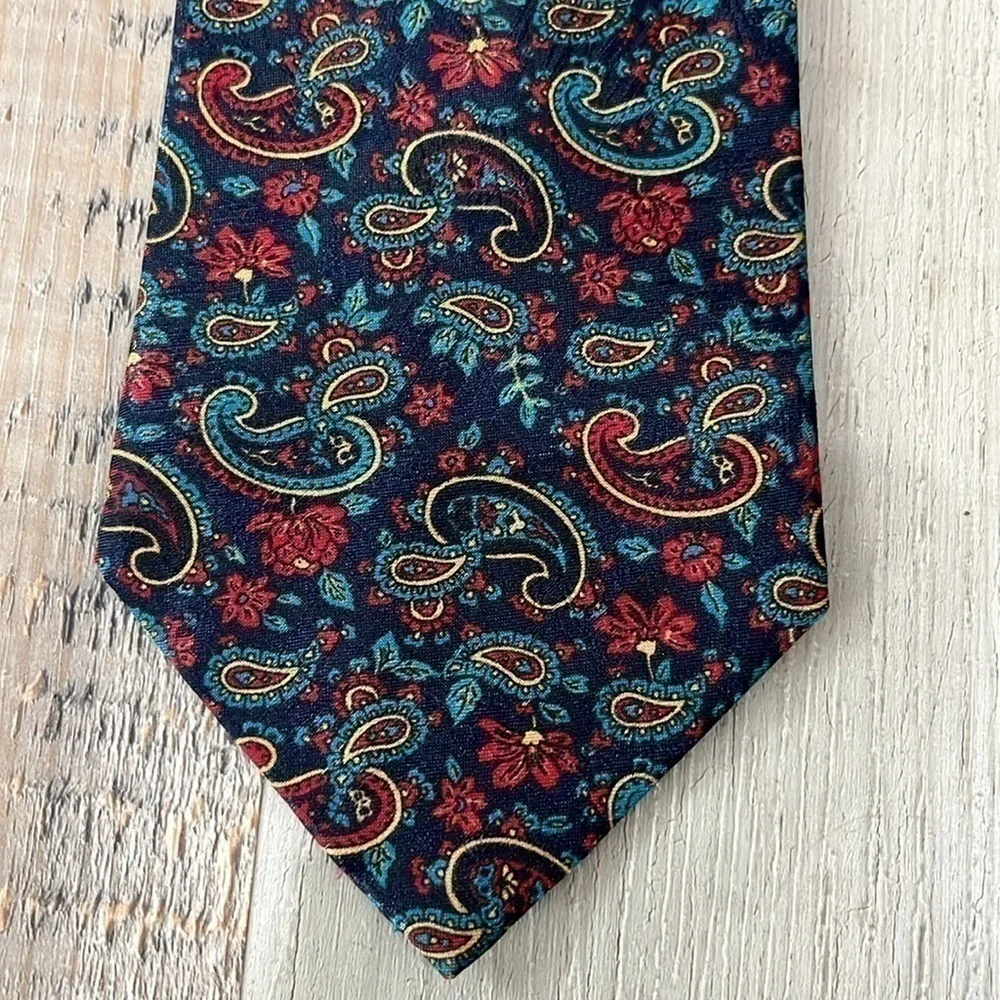 CHRISTIAN DIOR FOR AVON MONSIEUR MEN'S NECKTIE PAISLEY BLUE W4” L58”